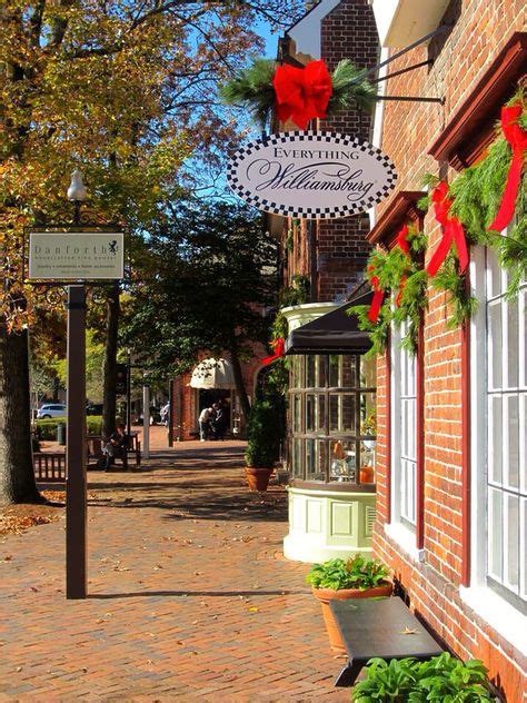 Merchant's Square, Williamsburg at Christmas | Virginia travel, Jamestown virginia, Williamsburg ...