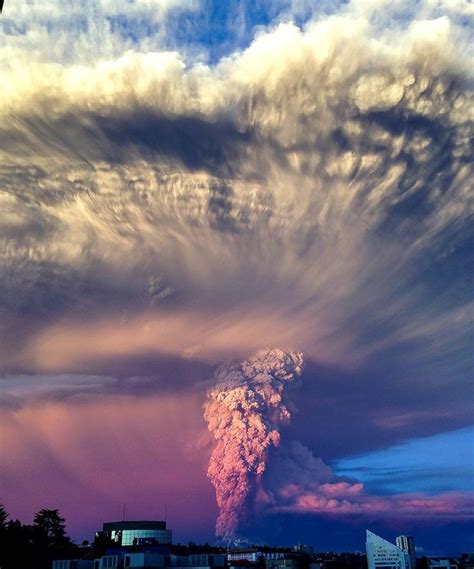 Aesthetic Sharer ZHR on Twitter | Beautiful nature, Volcano, Clouds