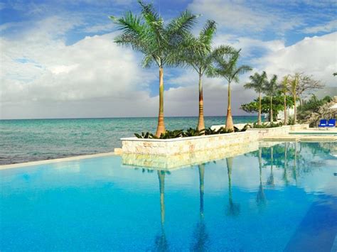 Round Hill Hotel and Villas Resort - Montego Bay | STSVacations