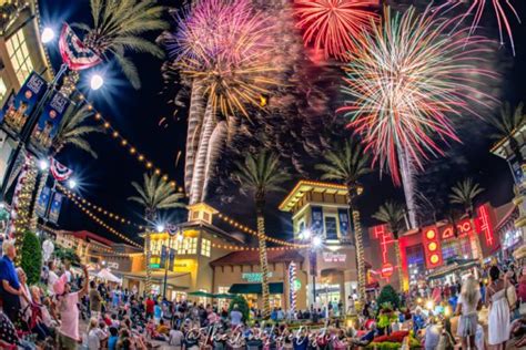 Where are the Fireworks in Destin, Okaloosa Island, & Miramar Beach in 2024? - The Good Life Destin