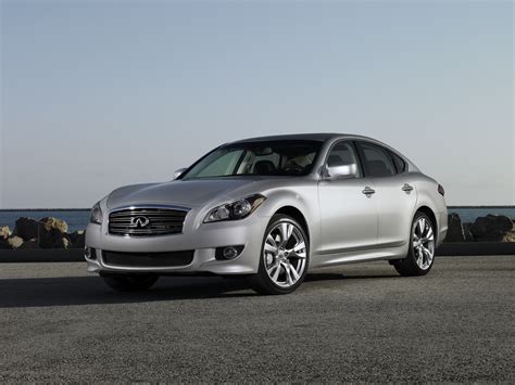 2011 Infiniti M37S : Motor Desktop