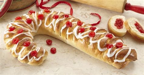 Candy Cane Holiday Bread | Holiday bread, Yeast bread sweet, Christmas bread