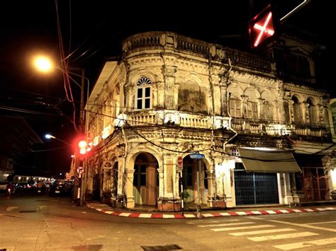 Phuket Old Town: A Thailand Must Do When Visiting Phuket