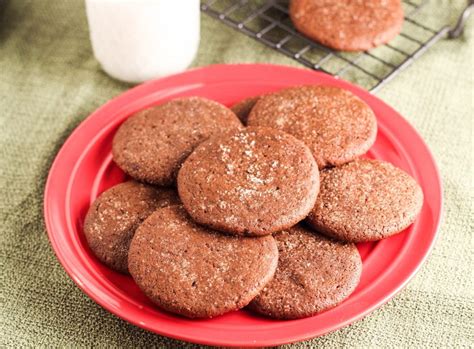 Blackstrap Molasses Ginger Cookies – Wee Little Vegans