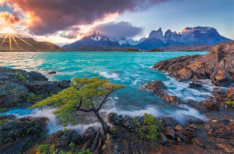 Lake Pehoe Cuernos Del Paine in Torres Del Paine National Park, Patagonia - Chile. | Mountain ...