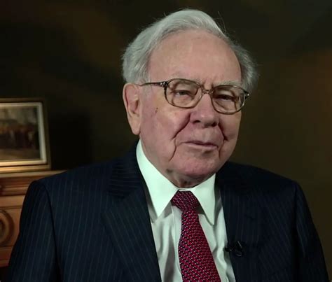 20 Lessons from the Becoming Warren Buffett Documentary - New Trader U