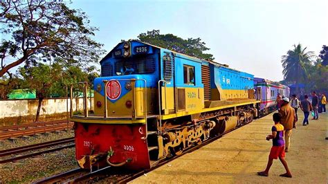 Bangladesh Railway. Express Train at Dhaka Airport Station/ Поезд ...