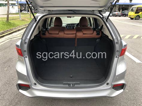 Honda Shuttle Hybrid 1.5 | SGCARS4U.com Pte Ltd