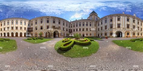 Kromeriz castle hi-res stock photography and images - Alamy