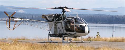 File:Aerospatiale SA 315B Lama Helicopter 20080814.jpg - Wikipedia