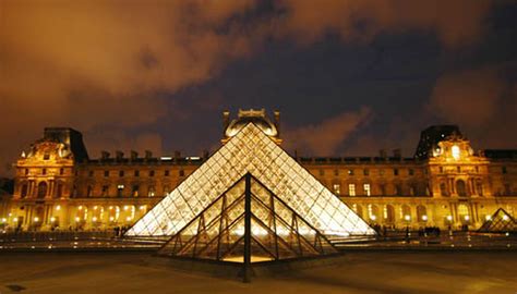 A Tour Of The Louvre - Photo 1 - Pictures - CBS News