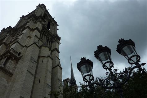 Historical Wallpapers: Notre Dame Cathedral (Cathédrale Notre-Dame de ...