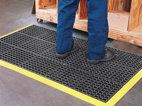 Anti-Fatigue Drainage Mats, Safety Drainage Mats in Stock - ULINE