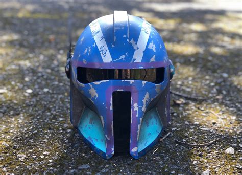 Custom Mandalorian Motorcycle Helmet | Reviewmotors.co