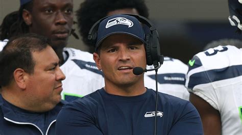 Hasselbeck: 'Something special' in Seattle Seahawks' Macdonald