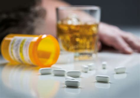 Medication and Alcohol - Caregiver Solutions Magazine