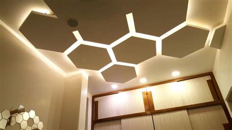 false #ceiling idea bedroom #Hexagon # Gurdit Singh | False ceiling ...