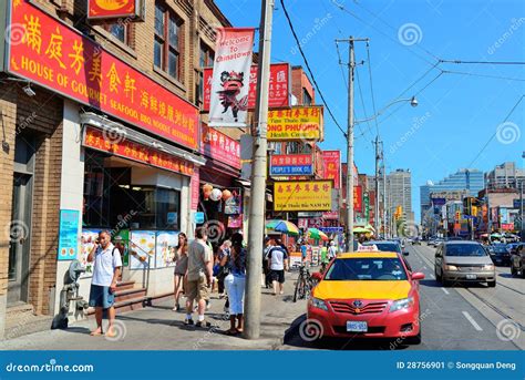 Chinatown Toronto editorial photo. Image of canadian - 28756901