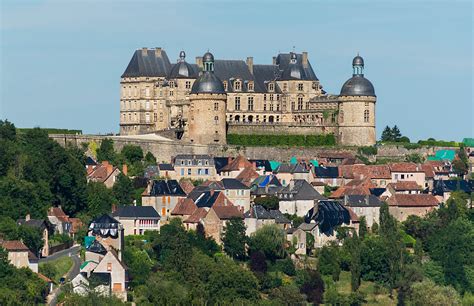 Château de Hautefort, Dordogne, France : castles