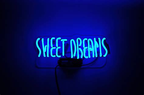 [200+] Neon Blue Aesthetic Pictures | Wallpapers.com