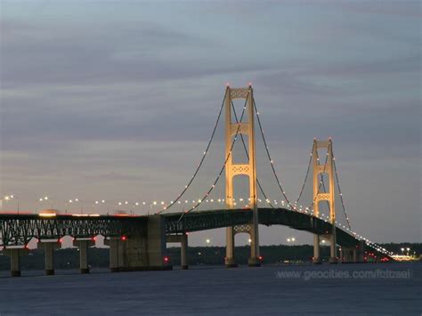 Mackinac Bridge at night | Mackinac bridge, Mackinac, Mackinaw bridge