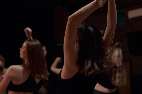 Fashion Quarterly | Happy feet: can dancing be a source of therapy?