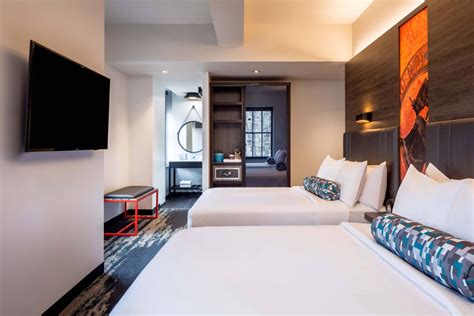 ALOFT PHILADELPHIA DOWNTOWN: UPDATED 2019 Hotel Reviews, Price Comparison and 208 Photos (PA ...