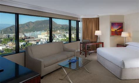 Hilton Universal City Rooms near Universal Studios