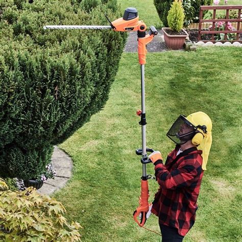 Excellent condition- Long Reach Extendable/Telescopic Pole Hedge Trimmer | in Chaddesden ...