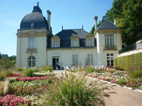 Photos - Jouy-en-Josas - Tourism, Holidays & Weekends