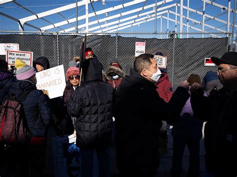 Black Citizens Vowing to 'Make Chicago Red' as Migrant Crisis Roils Windy City