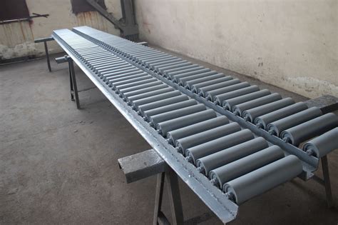 Type Introduction and Maintenance of Conveyor Belt Rollers | Conveyor belt, Conveyor system ...