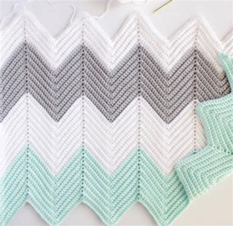 Crochet Chevron Blanket in Mint, Dove, and White | Daisy Farm Crafts