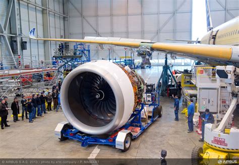 Flyingphotos Magazine News: Airbus installs Rolls-Royce Trent XWB engines and Honeywell APU on ...