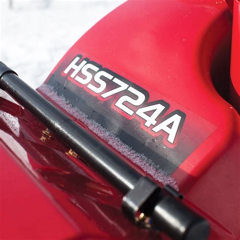 Review Honda HSS724ATD 198cc Two Stage Electric Start Track Snow Blower