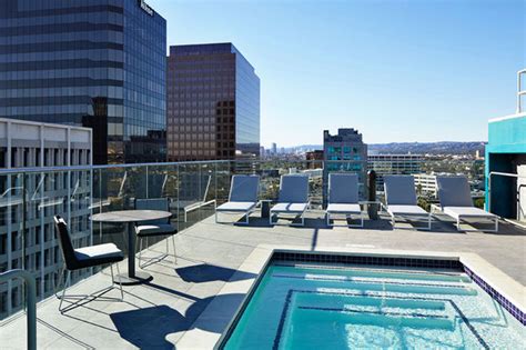 AC Hotel by Marriott Beverly Hills: Pool & Spa Day Pass Los Angeles | ResortPass