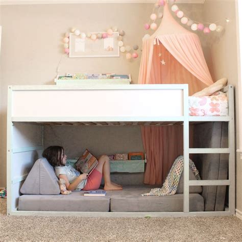 30+ Cozy Reading Room For Your Interior Home Design - TRENDUHOME | Bed for girls room, Tween ...