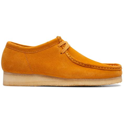 CLARKS ORIGINALS Wallabee Women's Mod Shoes Turmeric | Boot shoes women ...