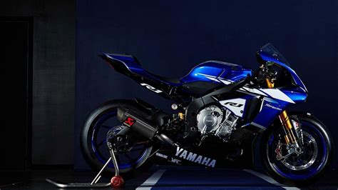 Blue Motorcycle Wallpapers - Top Free Blue Motorcycle Backgrounds - WallpaperAccess