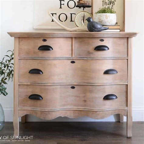 DIY Dresser Makeovers - A Ray of Sunlight