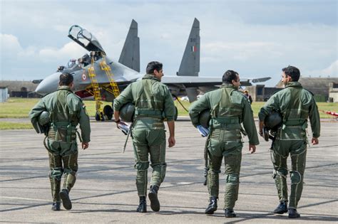 17 Awesome Pictures Of Indian Airforce Fighter Pilots Will Give You Goosebumps