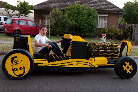 World’s first full-size Lego car can hit 20 mph, powered by insane, 256-cylinder compresed air ...