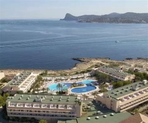 Hotels with Swimming Pool in Ibiza