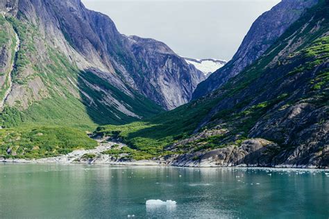 tracy arm fjord + dawes glacier - The Style Scribe