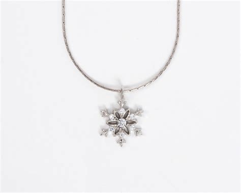 Snowflake Set/snowflake Earrings/snowflake Necklace/silver Snowflake Set/necklace for Women ...