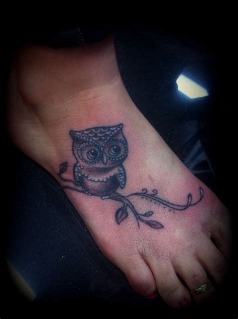 20 Awe-Inspiring Foot Tattoo Ideas for Women - YusraBlog.com