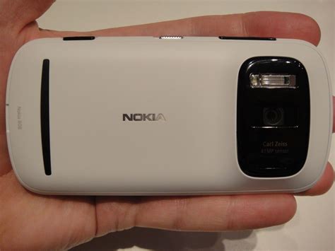 Nokia 808 PureView Camera Phone Could Capture at 41 Megapixels, In RAW Mode | ITProPortal