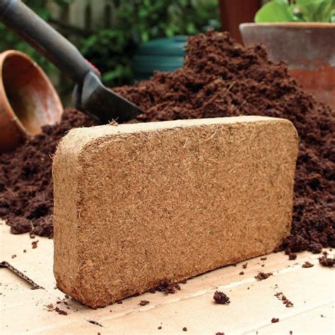 Coconut Coir Brick - Uncle Jim's Worm Farm | Coconut coir, Worm farm, Coir