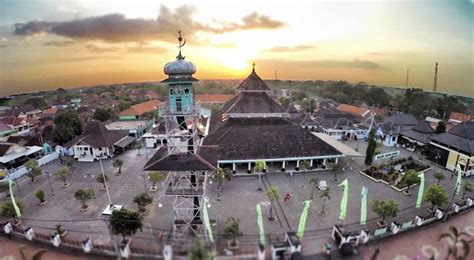 Sejarah Masjid Agung Demak