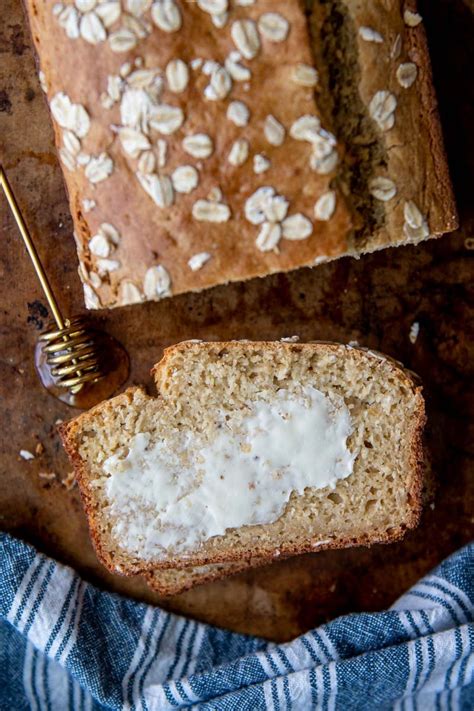 Fluffiest Oat Flour Bread (5 Minute Recipe) - GF Oatmeal Bread